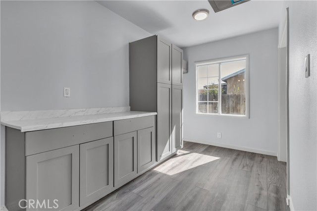 Detail Gallery Image 13 of 15 For 8750 Greenfield Park Dr, Bakersfield,  CA 93307 - 2 Beds | 1 Baths