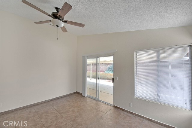 Detail Gallery Image 28 of 56 For 13571 Copperstone Dr, Victorville,  CA 92392 - 3 Beds | 2 Baths