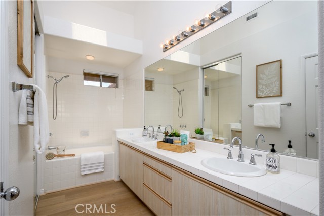 Detail Gallery Image 19 of 31 For 17 via Athena, Aliso Viejo,  CA 92656 - 2 Beds | 2/1 Baths