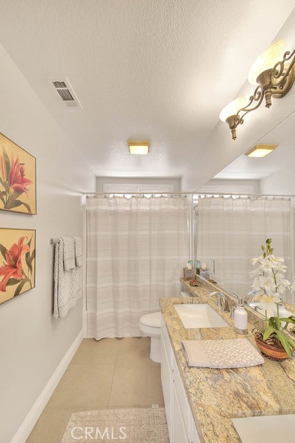 Detail Gallery Image 49 of 67 For 27641 Atlas Ln, Canyon Country,  CA 91351 - 4 Beds | 2/1 Baths