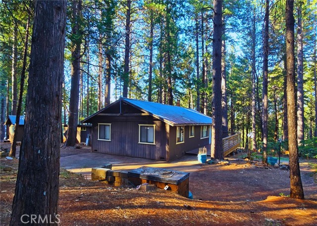 Detail Gallery Image 5 of 27 For 38 Weiss Hill Rd, Oroville,  CA 95966 - 3 Beds | 1/1 Baths