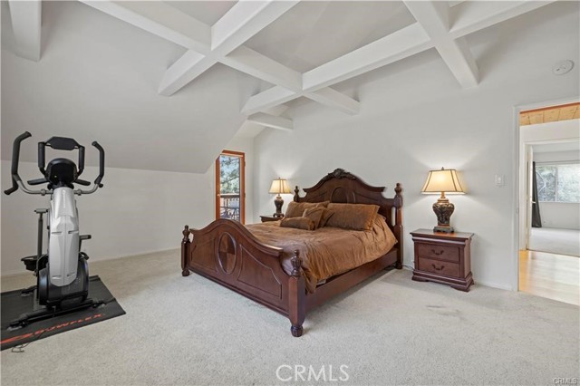 1808 Freeman Drive, Pine Mountain Club CA: https://media.crmls.org/medias/966cbb76-39e0-4c66-af3f-b5ab23148f04.jpg