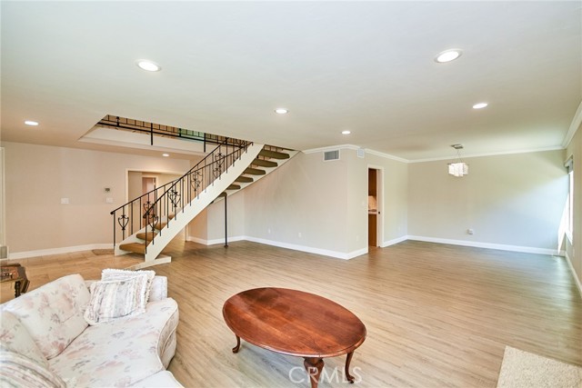 2108 Via Caliente, Fullerton CA: https://media.crmls.org/medias/966d7517-f0b9-4a6a-a074-6f896f044f83.jpg