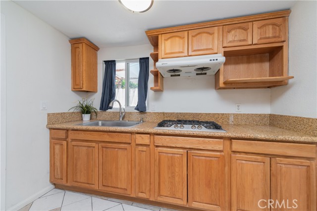 15442 Garo Street, Hacienda Heights CA: https://media.crmls.org/medias/966e2236-ccd8-4567-8d73-f247df93ca89.jpg