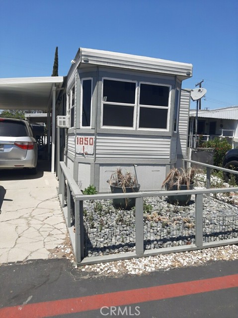 Detail Gallery Image 1 of 3 For 1850 W Orangethorpe Ave #1,  Fullerton,  CA 92833 - 2 Beds | 1 Baths