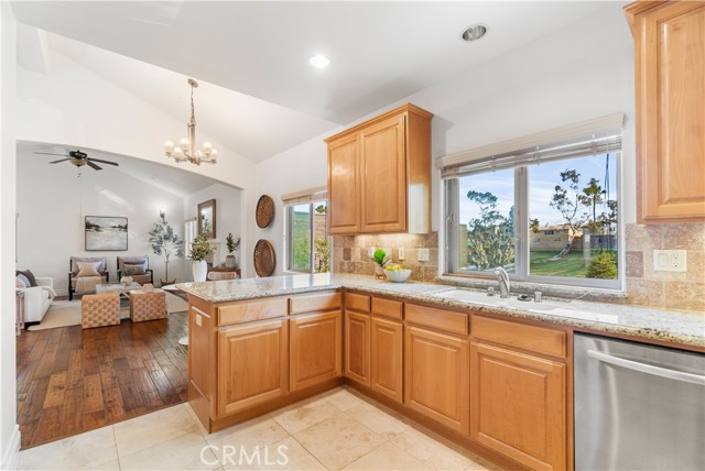2106 Mathews, C photo 8