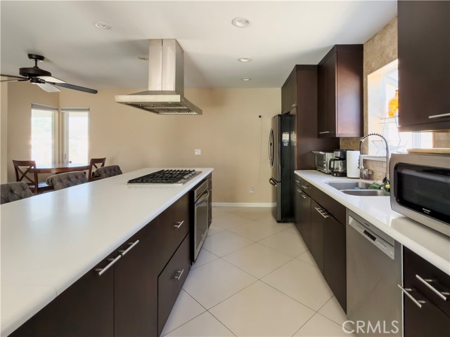 Detail Gallery Image 17 of 40 For 1117 S Arapaho, Santa Ana,  CA 92704 - 3 Beds | 2 Baths