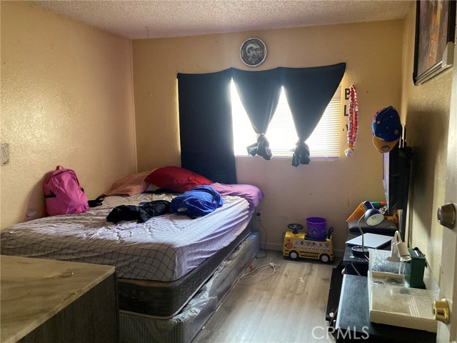 1131 Barstow Road, Barstow CA: https://media.crmls.org/medias/9670ba44-03e8-46ce-a211-24c635d4edc6.jpg