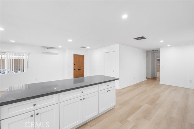 Detail Gallery Image 21 of 39 For 11401 Topanga Canyon #56,  Chatsworth,  CA 91311 - 2 Beds | 2 Baths