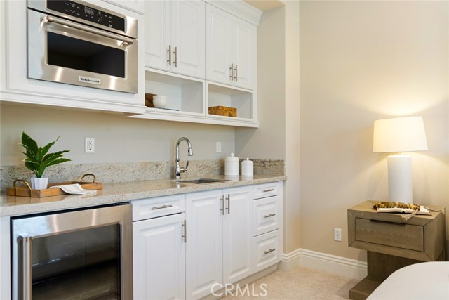 Image 10 of 75 For 2282 Rosecrans Court