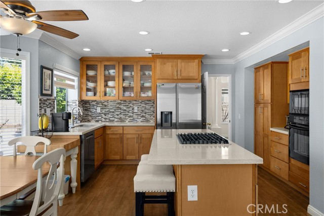4350 Bennington Court, Chino CA: https://media.crmls.org/medias/9671c378-d3ba-4c10-a4bb-bc989789d622.jpg