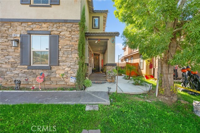 38327 Rancho Vista Dr, Beaumont CA: https://media.crmls.org/medias/9671f5c7-279c-4cde-ba09-6e2b6c8e3131.jpg
