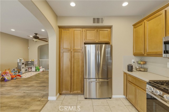 Detail Gallery Image 13 of 43 For 4460 Owens St #105,  Corona,  CA 92883 - 2 Beds | 2/1 Baths