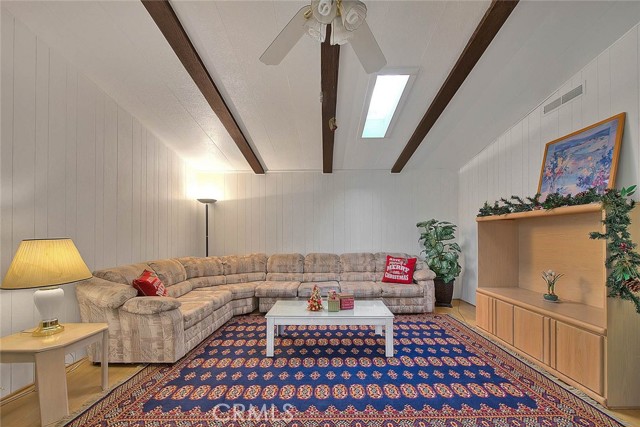 Detail Gallery Image 14 of 59 For 9200 Westminster Bld #35,  Westminster,  CA 92683 - 3 Beds | 2 Baths