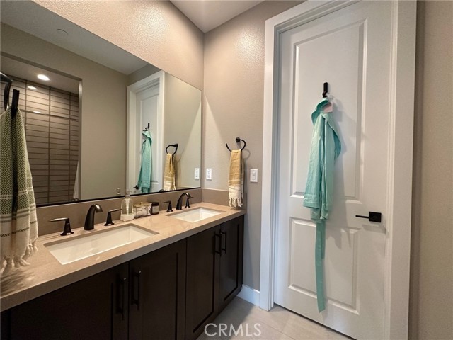 Detail Gallery Image 23 of 36 For 27810 Focus Way, Valencia,  CA 91381 - 1 Beds | 1 Baths