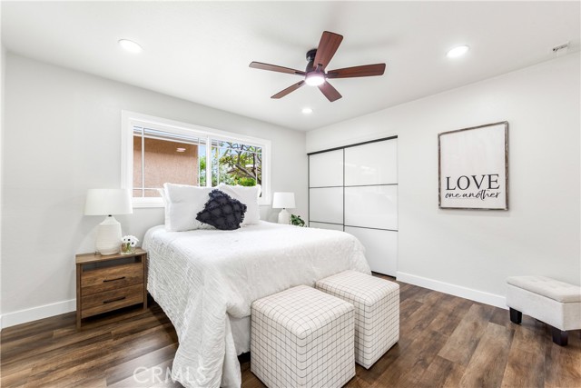 5472 Santa Gertrudes, Garden Grove CA: https://media.crmls.org/medias/96738686-19ac-45f2-8493-b8e3da39104c.jpg