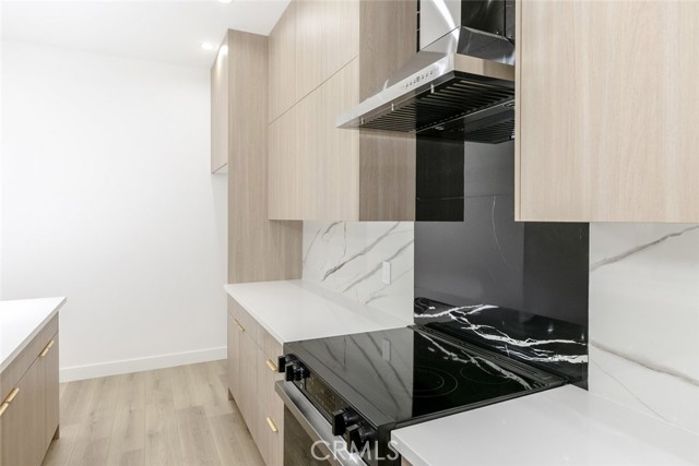 15009 Wyandotte Street, Van Nuys CA: https://media.crmls.org/medias/96739ea8-ba4c-4ebc-bc08-102ec0f1e4d2.jpg