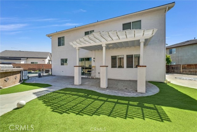 13812 Hollywood Avenue, Eastvale CA: https://media.crmls.org/medias/9673ecc6-a396-4692-bd10-da64d7d0214d.jpg