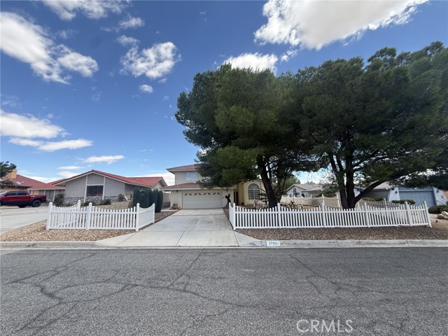 3 Bed Home for Sale in Helendale, California