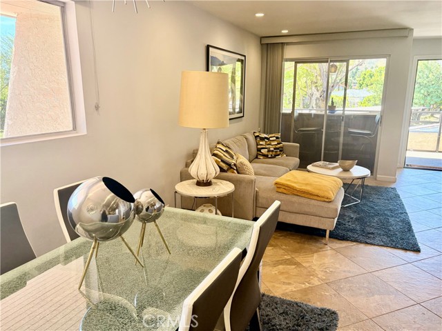 Detail Gallery Image 4 of 44 For 510 N Villa Ct, Palm Springs,  CA 92262 - 1 Beds | 1 Baths