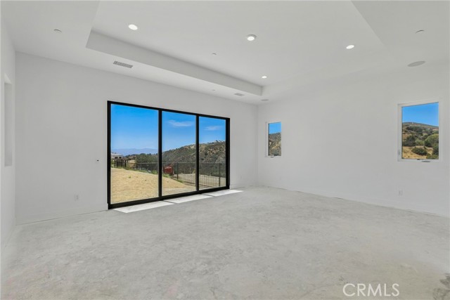 11919 Red Hawk Lane, Porter Ranch (los Angeles), California 91326, 4 Bedrooms Bedrooms, ,4 BathroomsBathrooms,Residential,For Sale,11919 Red Hawk Lane,CRSR25156292
