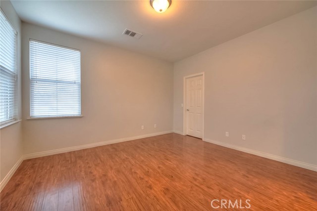 Image 9 of 71 For 7070 Cottage Grove