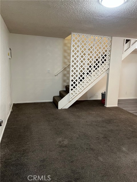 Detail Gallery Image 3 of 10 For 1128 E 6th St #D,  Ontario,  CA 91764 - 2 Beds | 1/1 Baths