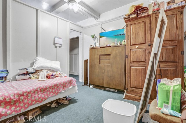 1470 W Adams Boulevard, Los Angeles CA: https://media.crmls.org/medias/9678856d-e408-4e0f-ae53-2979c87fe360.jpg