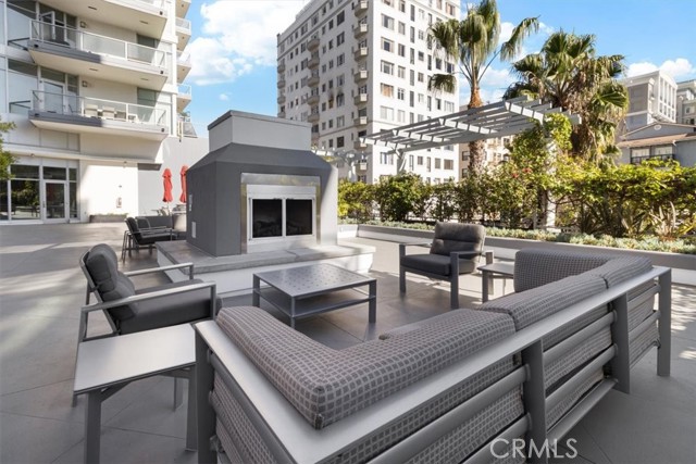 Detail Gallery Image 38 of 65 For 411 W Seaside Way #505,  Long Beach,  CA 90802 - 2 Beds | 2 Baths