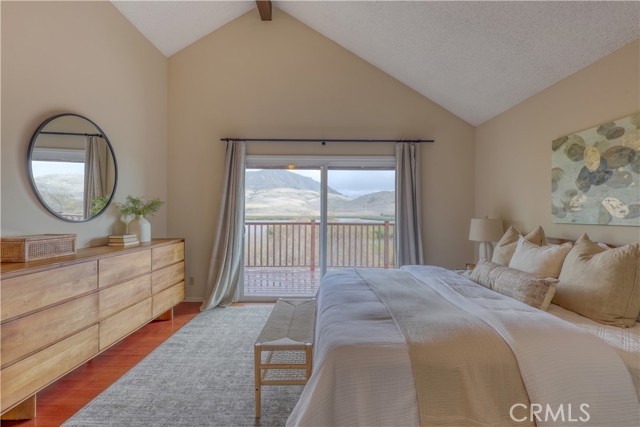 Detail Gallery Image 17 of 30 For 1044 Vista De Los Collados, San Luis Obispo,  CA 93405 - 4 Beds | 2 Baths