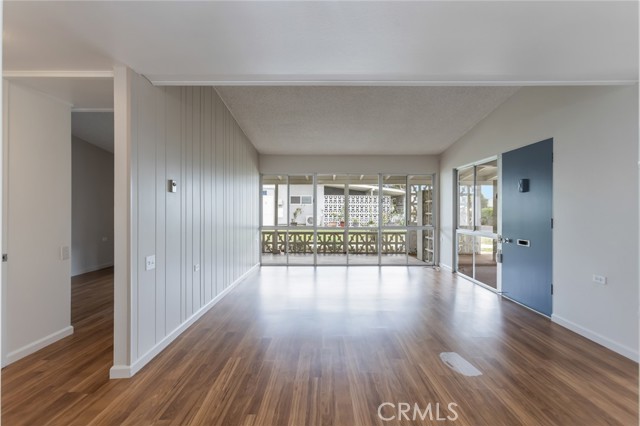 Detail Gallery Image 17 of 49 For 1462 Golden Rain Rd, Seal Beach,  CA 90740 - 2 Beds | 1 Baths