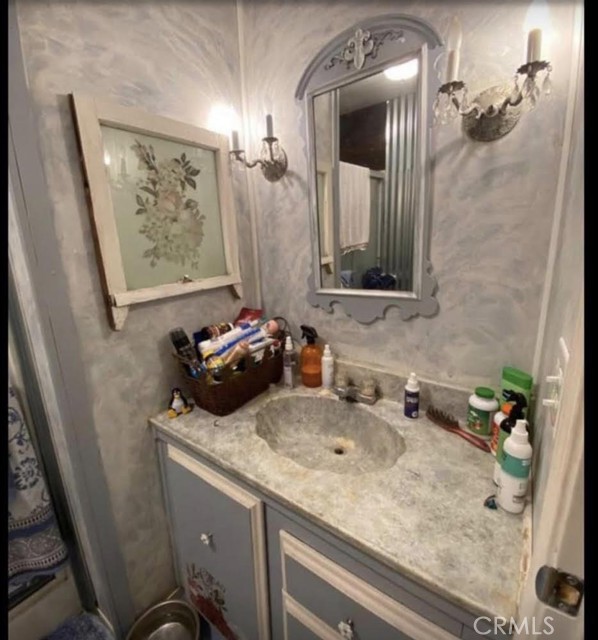 1218 E Cleveland, Madera, CA, 93638 1218 E Cleveland, Madera, CA, 93638