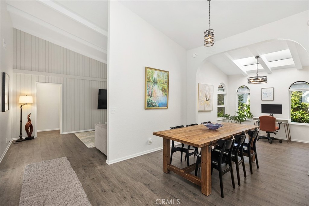 MLS #OC25256691 image #6