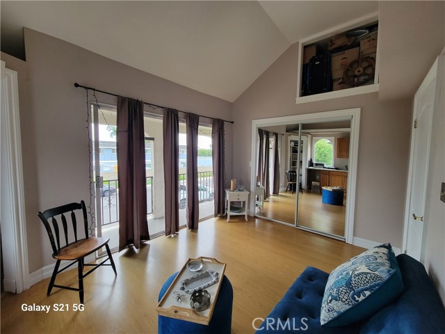 21171 B Lochlea Lane, Huntington Beach CA: https://media.crmls.org/medias/967acea8-6754-4238-b0c5-3c045f53e258.jpg