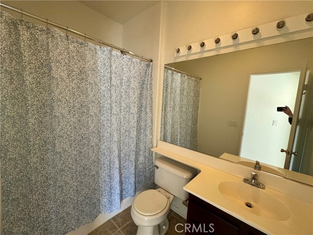 Image 9 of 11 For 4450 Brisbane Way 3