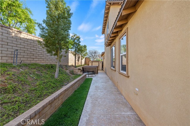 Detail Gallery Image 39 of 43 For 24903 Shadow Ridge Ct, Valencia,  CA 91354 - 4 Beds | 3/1 Baths