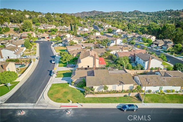 Detail Gallery Image 12 of 49 For 201 S Brookside Ct, Anaheim,  CA 92808 - 4 Beds | 2 Baths