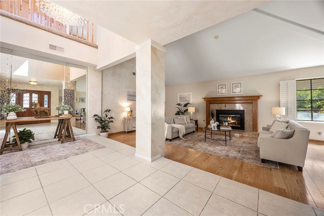 112 Morgan Ranch Road, Glendora CA: https://media.crmls.org/medias/967c7828-a369-410f-9afb-d807672a41c0.jpg