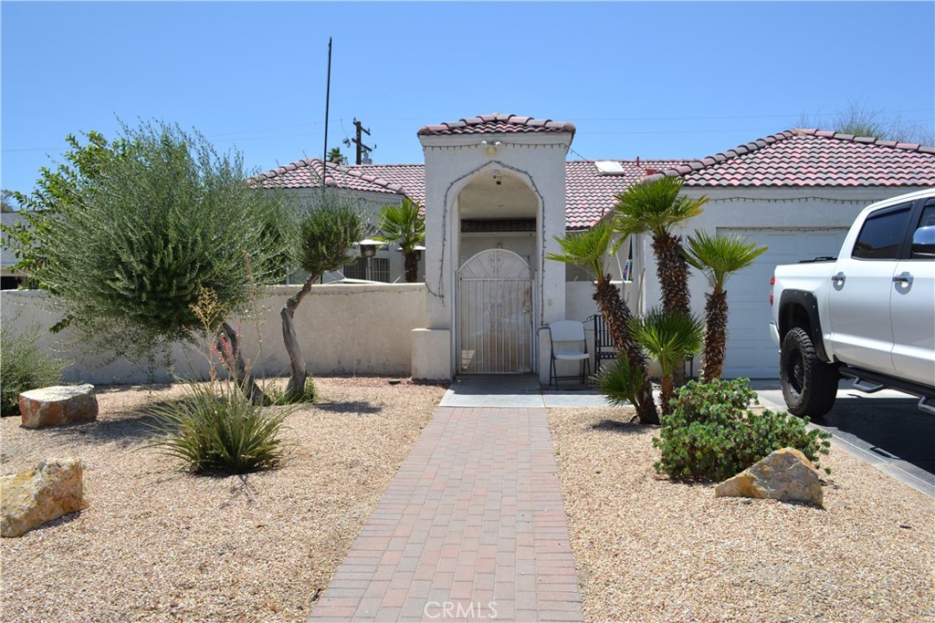 31811 Whispering Palms Trail