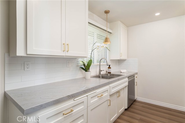 Detail Gallery Image 7 of 20 For 1741 Tustin Ave 10c,  Costa Mesa,  CA 92627 - 2 Beds | 2 Baths