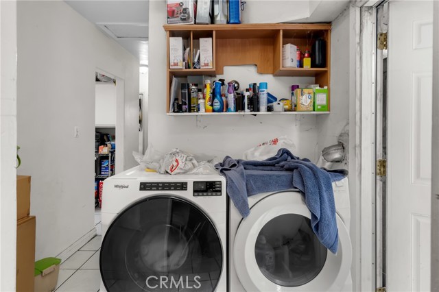 715 S Record Avenue, Los Angeles CA: https://media.crmls.org/medias/967e06d9-cf42-45e8-8098-9cae4136a138.jpg