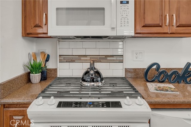 Detail Gallery Image 14 of 56 For 5142 W 142nd St, Hawthorne,  CA 90256 - 3 Beds | 2 Baths