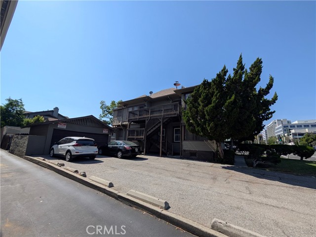 325 S Los Robles Avenue, Pasadena CA: https://media.crmls.org/medias/967f7d81-8afa-4f19-a274-9d2f216d5af7.jpg
