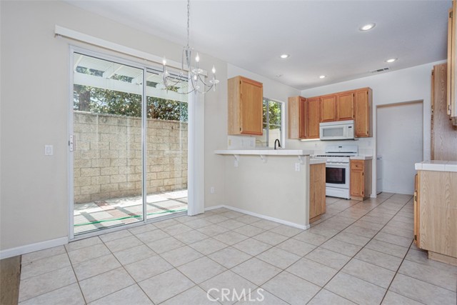 1052 Wass Street, Tustin CA: https://media.crmls.org/medias/96800d14-d817-4691-afaa-d8ae27d10c78.jpg