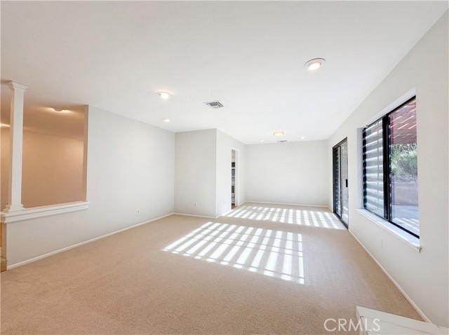 Detail Gallery Image 11 of 20 For 2785 Bonita, Highland,  CA 92346 - 3 Beds | 2 Baths