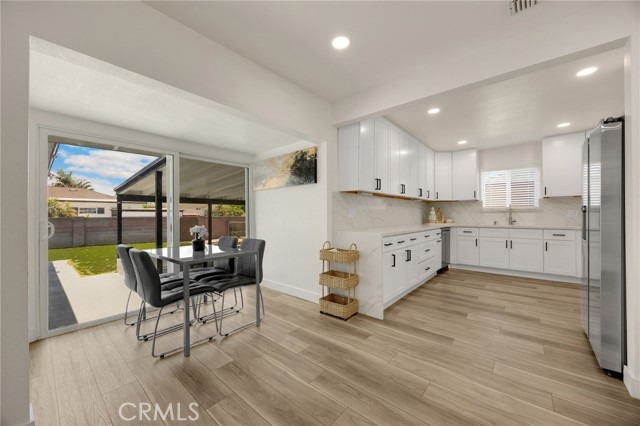 506 W Victor Avenue, Anaheim CA: https://media.crmls.org/medias/96816c9e-1757-41d8-81a6-9ee88416a329.jpg