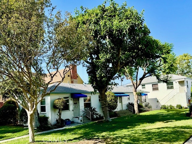 222 N Screenland Drive, Burbank CA: https://media.crmls.org/medias/96817136-3b41-423b-8ee4-0c88f5329e38.jpg