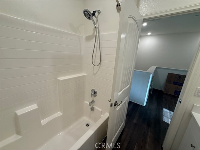 14527 Sienna Place, Eastvale CA: https://media.crmls.org/medias/9682413b-3140-4bdf-8873-4a36f8641628.jpg