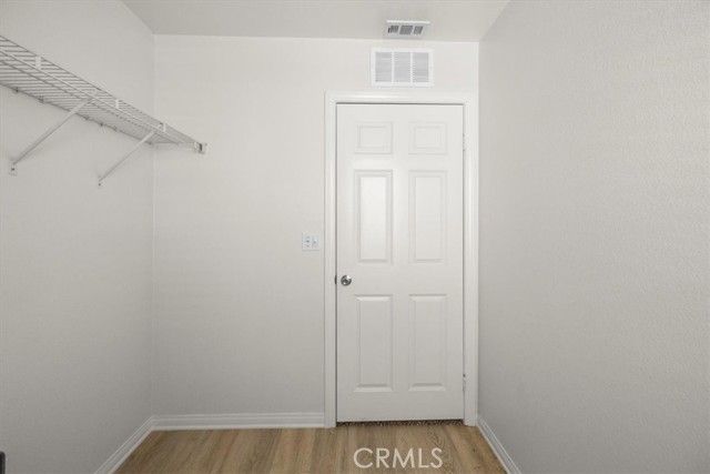 5585 Bella Way, Fontana CA: https://media.crmls.org/medias/9682d756-3e8c-4475-9576-6e4a7cb5af01.jpg