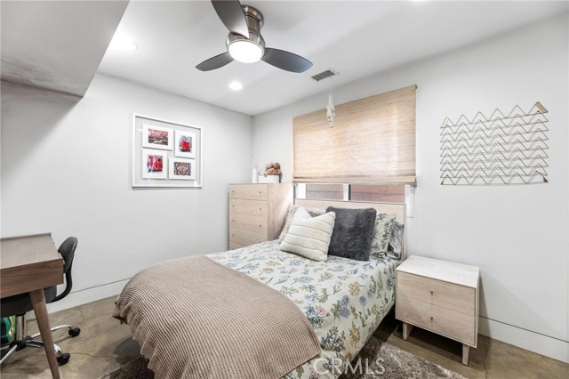 Detail Gallery Image 56 of 67 For 308 17th St, Manhattan Beach,  CA 90266 - 4 Beds | 3/1 Baths